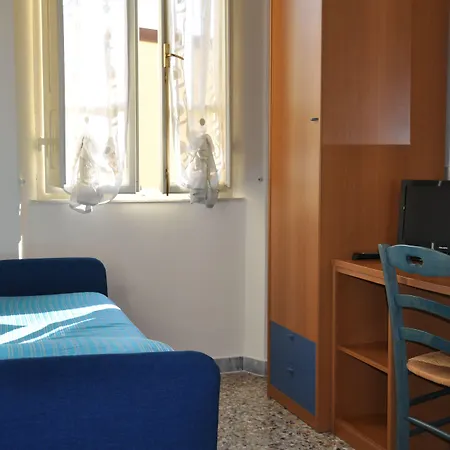 Hotel Verdesolemare 3*