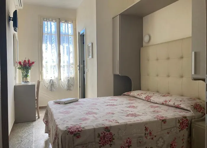 Verdesolemare ホテル マリーナ・ディ・ピエトラサンタ