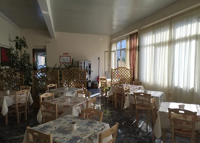 Verdesolemare マリーナ・ディ・ピエトラサンタ