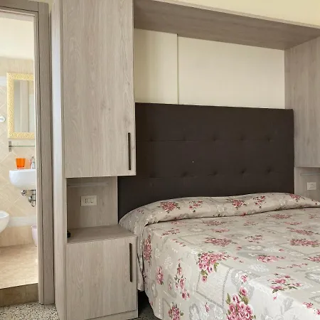 Verdesolemare 3* Marina di Pietrasanta