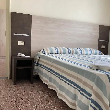 Verdesolemare Marina di Pietrasanta