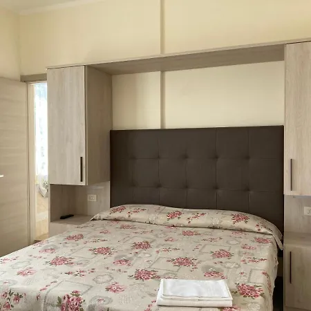 Hotel Verdesolemare 3*