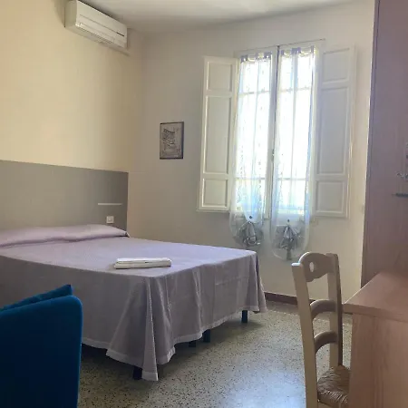 Hotel Verdesolemare 3*