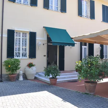 Hotel Verdesolemare