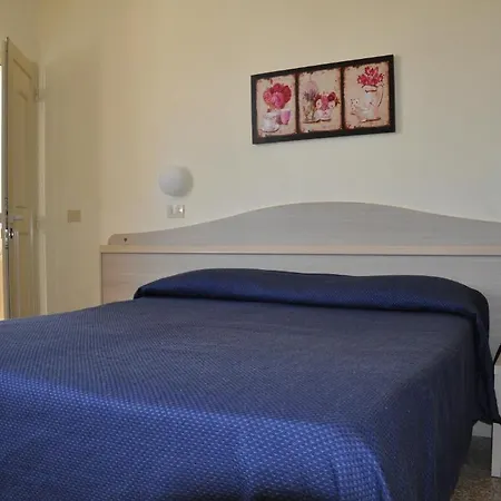 Hotel Verdesolemare
