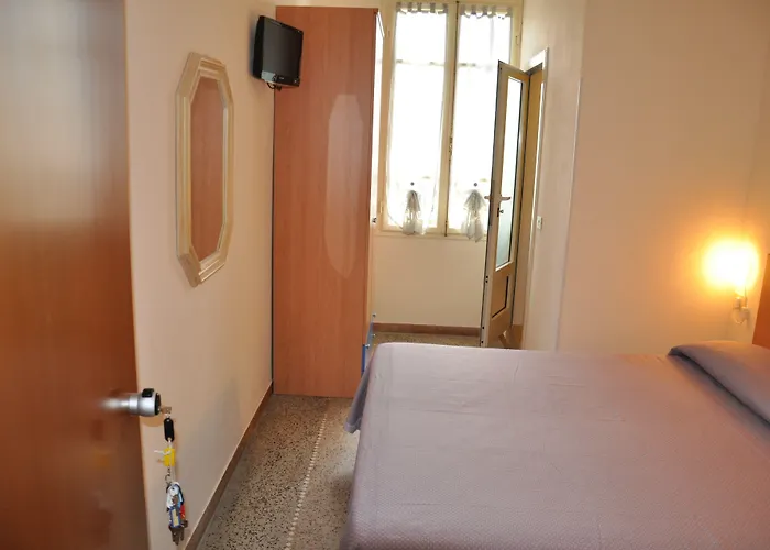 Hotel Verdesolemare 3*