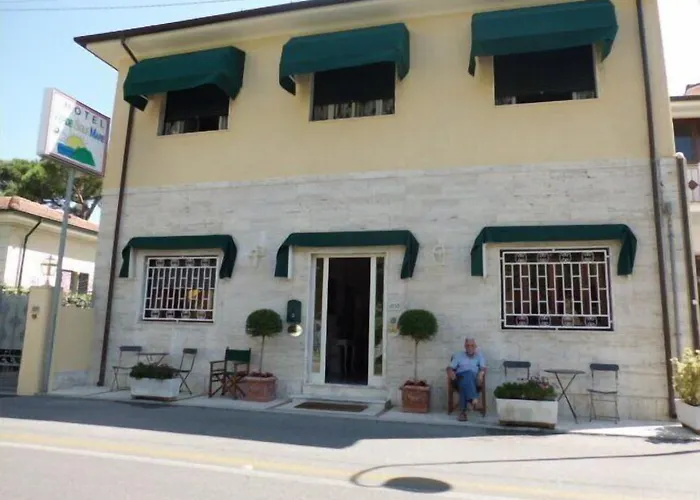 Hotel Verdesolemare 3*